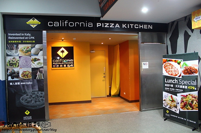 【捷運市政府】加州創意廚房 California Pizza Kitchen–窯烤豬肉脆餅、薄脆披薩好涮嘴!