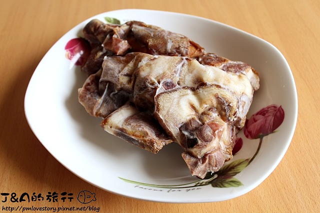 【宅配美食】李媽媽古早味封肉豬腳–豬腳皮Q肉香，微波即食超方便!伴手禮推薦!