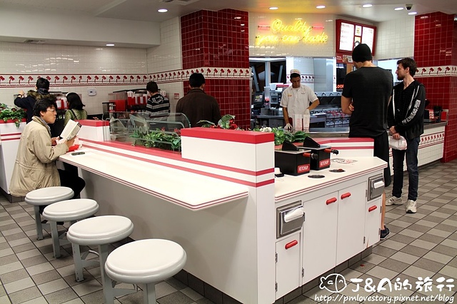 【美國西岸♥Torrance】In-N-Out Burger–雙層起司牛肉好過癮!搭配生菜洋蔥好爽口呢~