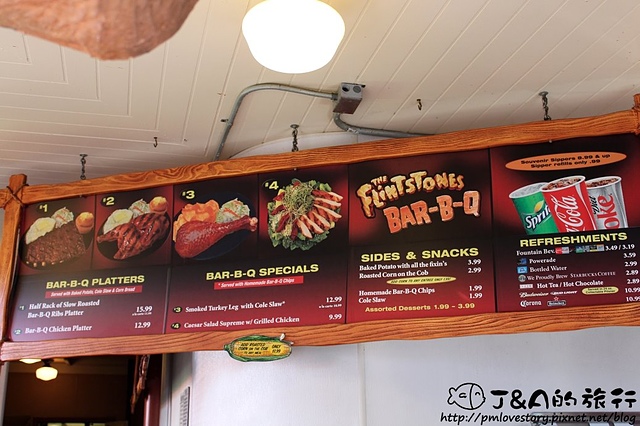 【美國西岸♥Universal City】Flintstone’s Bar-B-Q–烤雞和超大烤火雞腿登場!肉食族的最愛~(at Universal Studios Hollywood)