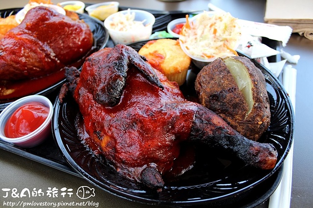 【美國西岸♥Universal City】Flintstone’s Bar-B-Q–烤雞和超大烤火雞腿登場!肉食族的最愛~(at Universal Studios Hollywood)