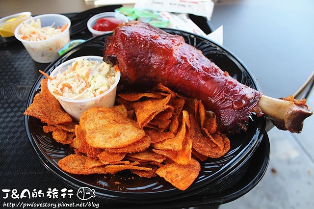 【美國西岸♥Universal City】Flintstone’s Bar-B-Q–烤雞和超大烤火雞腿登場!肉食族的最愛~(at Universal Studios Hollywood)