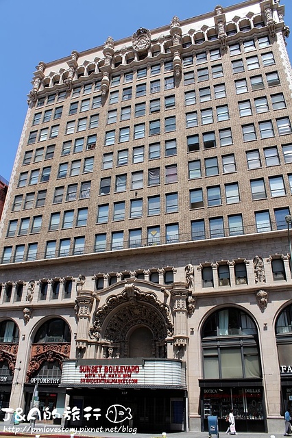 【美國西岸♥洛杉磯】Bradbury Building–電影拍攝場景，著名懸疑階梯、洛杉磯市區古老的地標建築~