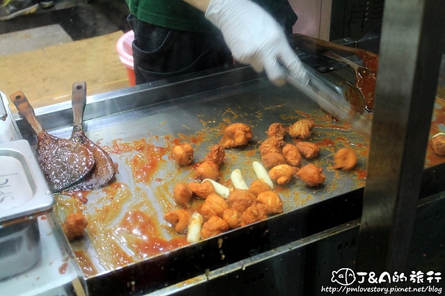 【捷運公館】杯杯炸雞 Chicken Cup–香辣味道濃郁的韓國炸雞!!!