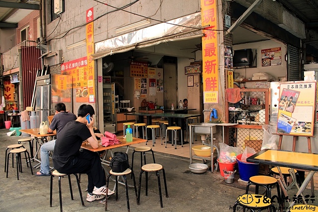 【宜蘭羅東】林記鮮肉小湯包–餡料單薄，吃完好空虛XD