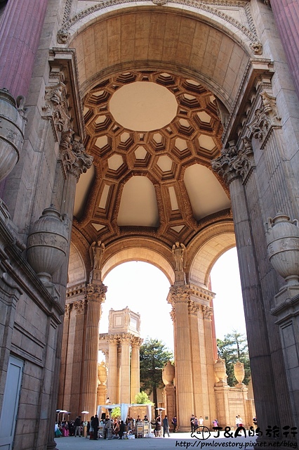 【美國西岸/舊金山San Francisco】藝術宮 Palace of Fine Arts–The Rock絕地任務拍攝場景~細緻的雕刻，每個角落都是美景!