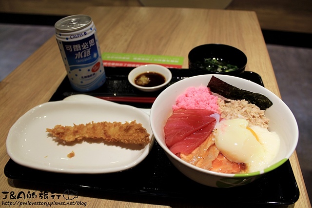 【捷運松江南京】飯樂丼 Fun Rice–客製化丼飯只要180元，海鮮丼飯自由配，想吃什麼通通自己搭!