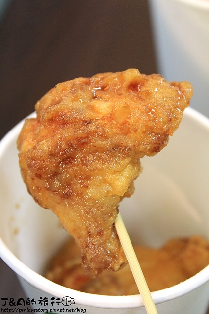 【捷運公館】Chicken Cup 杯杯炸雞–嫩又多汁無骨韓國炸雞，檸檬香醬好清爽!