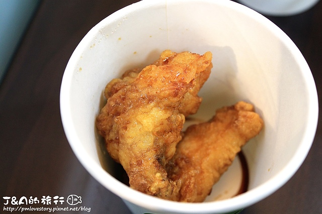 【捷運公館】Chicken Cup 杯杯炸雞–嫩又多汁無骨韓國炸雞，檸檬香醬好清爽!