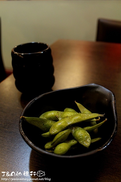 【捷運科技大樓】赤魁炙燒大食堂–特別的甜香焦糖炙鮭魚&入口即化比目魚~生魚握壽司好雷XD