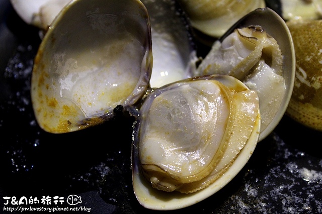 【捷運行天宮】極禾優質鍋物–超值特極海陸,推薦牛奶湯&鮮甜昆布大骨湯! 極禾鍋物 農安街