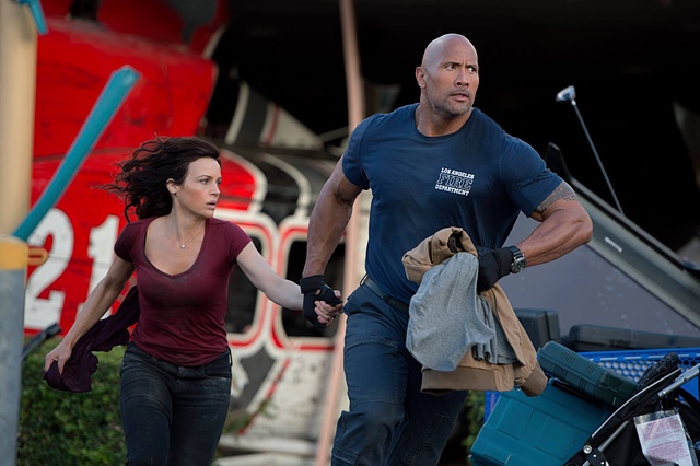 【電影心得】加州大地震 San Andreas–巨石強森 Dwayne Johnson主演，印象深刻的震撼特效!!!