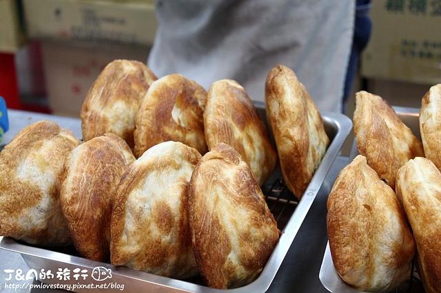 【捷運信義安和】宏廚手擀皮手工蛋餅 宏廚pancake–酥脆手工蛋餅&爆餡的美味~ 臨江街夜市 臨江夜市 通化夜市