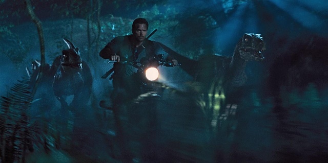 【電影心得】侏儸紀世界 Jurassic World–2015年侏儸紀公園 Jurassic Park 重返大銀幕!