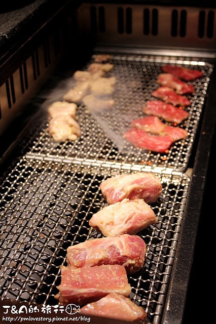 【捷運國父紀念館】甕也燒肉 Ownya Yakiniku (延吉店)–專人服務的多汁美味燒肉，中秋節燒烤推薦~