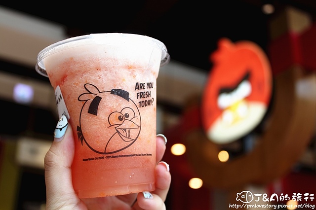 【捷運板橋】Angry Birds Juice & Tea(附菜單)–可愛憤怒鳥主題飲料店,平價現打新鮮果汁(憤怒鳥鮮果)! Angry Birds 果汁&茶/憤怒鳥果汁&茶/憤怒鳥主題餐廳/麗寶百貨