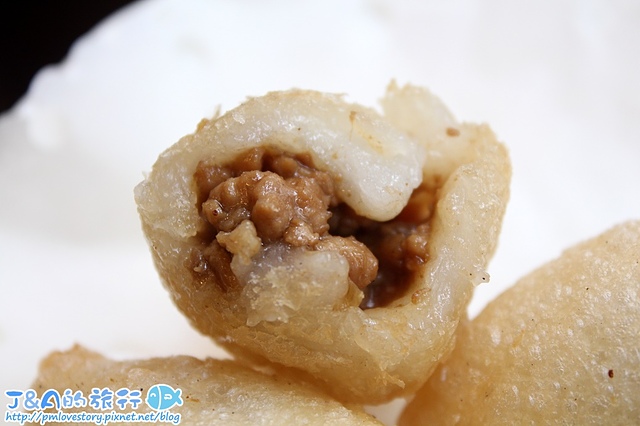 【香港自由行/香港美食】聚點坊點心專門店 Dim Sum Square–超爆漿的奶黃流沙包好好吃~ 香港上環美食