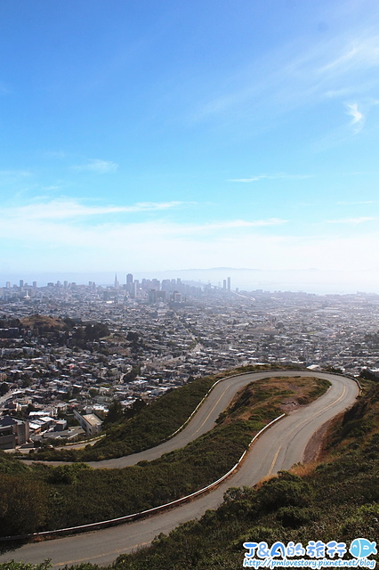 【美國西岸/舊金山 San Francisco】Lombard St. 九曲花街 & Twin peaks 雙子峰。舊金山夜景推薦/美國旅遊景點推薦/舊金山旅遊景點推薦/舊金山遊記/traveling in the US/美國遊記/Lombard Street/美西旅遊景點推薦