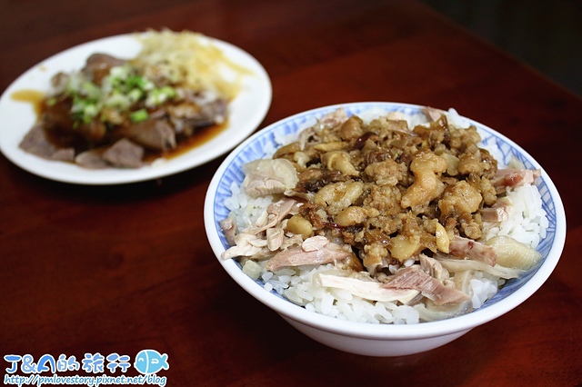 【宜蘭羅東/羅東車站】古早味三星蔥油雞飯–雞滷飯鹹香又涮嘴！24小時營業，宜蘭羅東宵夜。羅東平價小吃 宜蘭小吃 24小時營業小吃店