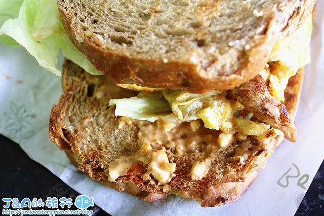 【捷運公館】土司吐司三明治 TOASTOAST Sandwich–爆餡烤吐司40元起,乳酪三重奏看起來好好吃! 台大周邊美食 公館平價美食