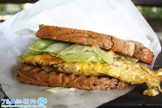 【捷運公館】土司吐司三明治 TOASTOAST Sandwich–爆餡烤吐司40元起,乳酪三重奏看起來好好吃! 台大周邊美食 公館平價美食