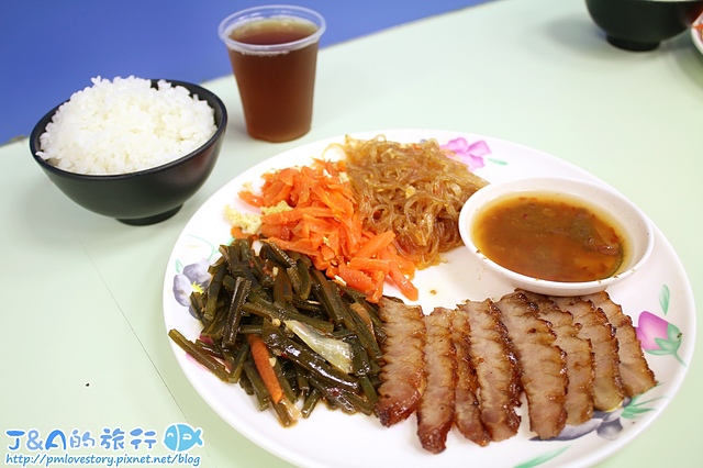 泰式便當95元,飯.飲料.湯吃到飽。泰芝味泰式碳烤便當【捷運松江南京】提供便當外送 泰式便當推薦 中山美食 松江南京美食