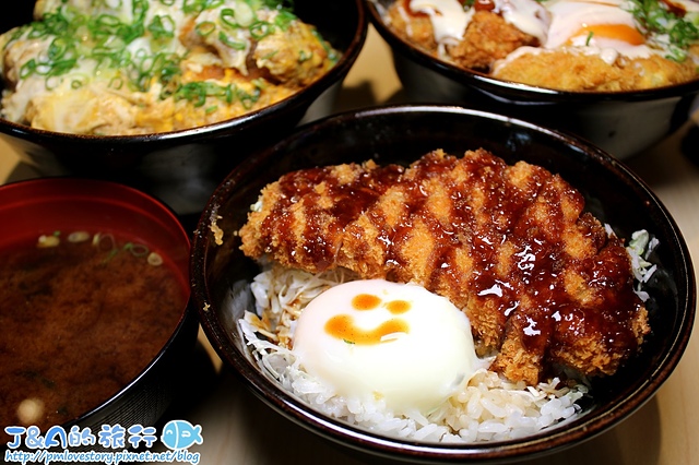 【捷運象山】神戶かつ丼吉兵衛(吉兵衛かつ丼豬排蓋飯)–新開幕日本豬排丼半價!大份量豬排丼190元就吃的到~台灣神戶かつ丼吉兵衛/神戶吉兵衛豬排蓋飯/神戶吉兵衛豬排丼飯