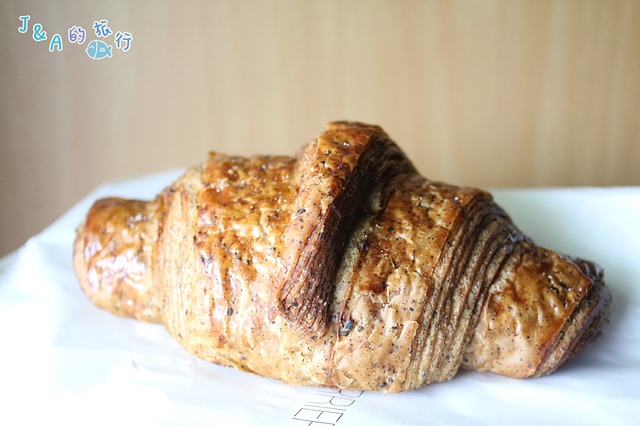 【捷運國父紀念館】Gontran Cherrier Bakery–法國巴黎可頌店 酸甜草莓可頌.還有台灣專屬的台灣茶可頌唷!東區可頌店