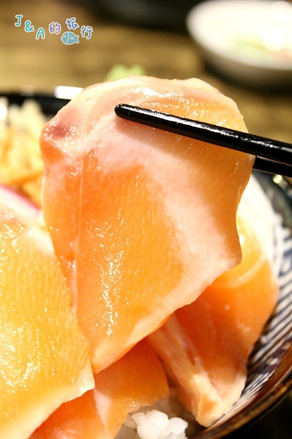 榆小舖 平價生魚丼100元就吃的到唷! 榆小舖生魚蓋飯居食屋【捷運景美】