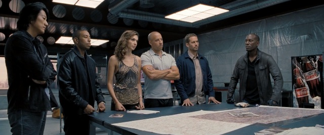 【電影欣賞】玩命關頭6 Fast & Furious 6–玩命團隊原班人馬再度攜手演出，6度挑戰飆速快感！