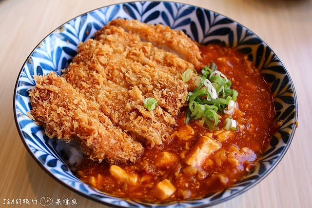 【捷運西門】鮮五丼DonMono丼飯專賣店–烤牛勝丼嚐鮮~