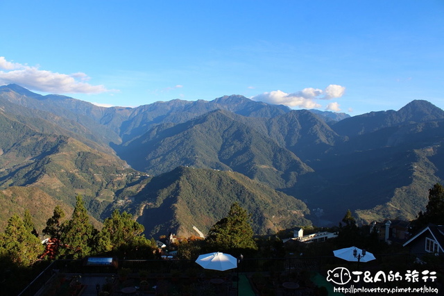 【南投/清境】清境白雲渡假山莊 住宿篇–綠色情漾房，飽覽美麗景色~到清境跨年住宿可以參考嚕!